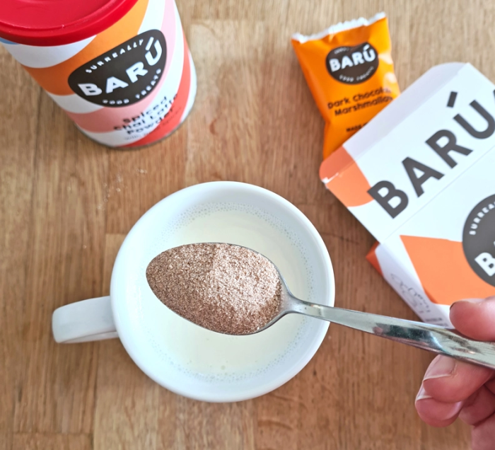 Baru SPICED chai latte - blik 250g